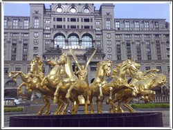 直銷阿波羅戰車雕塑